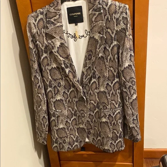 Snake Print Jacket - Picture 10 of 10